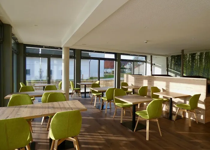 Living Hallertau 3*