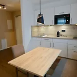 Living Hallertau מלון דירות 3*