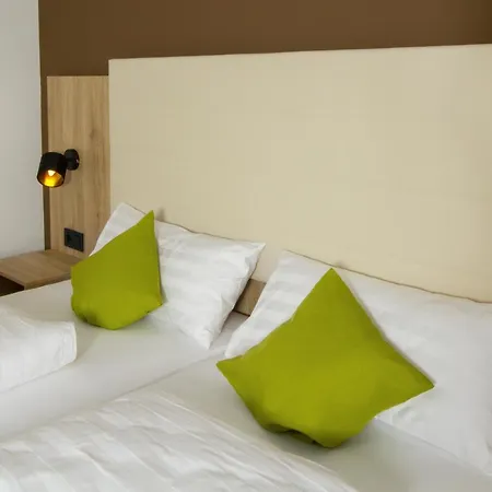 Living Hallertau 3*